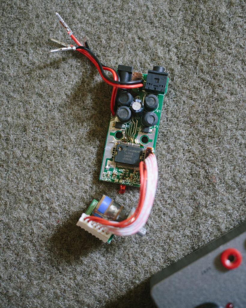 The internal circuit board of the Sonic Impact T-amp